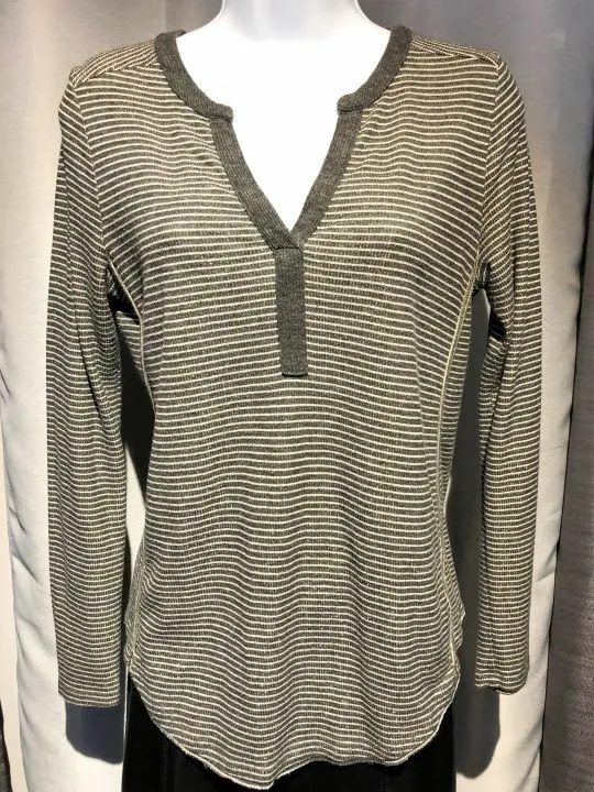 Akemi   Kin Anthropologie MEDIUM Gray Henley