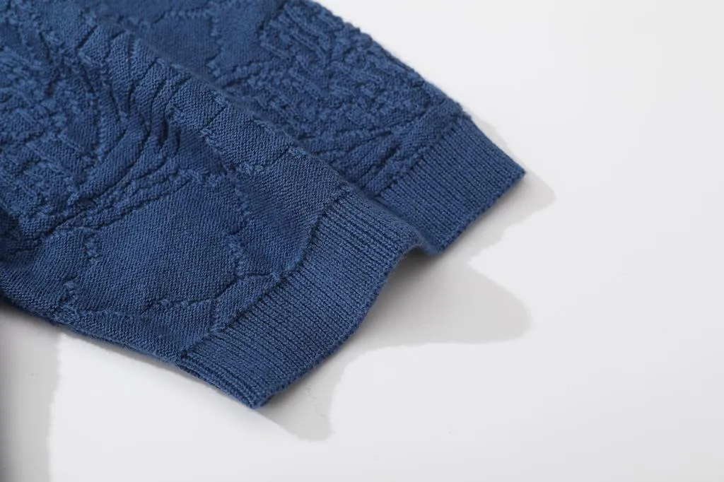 Crew Neck Summer Knit Top - Blue Chrysanthemum