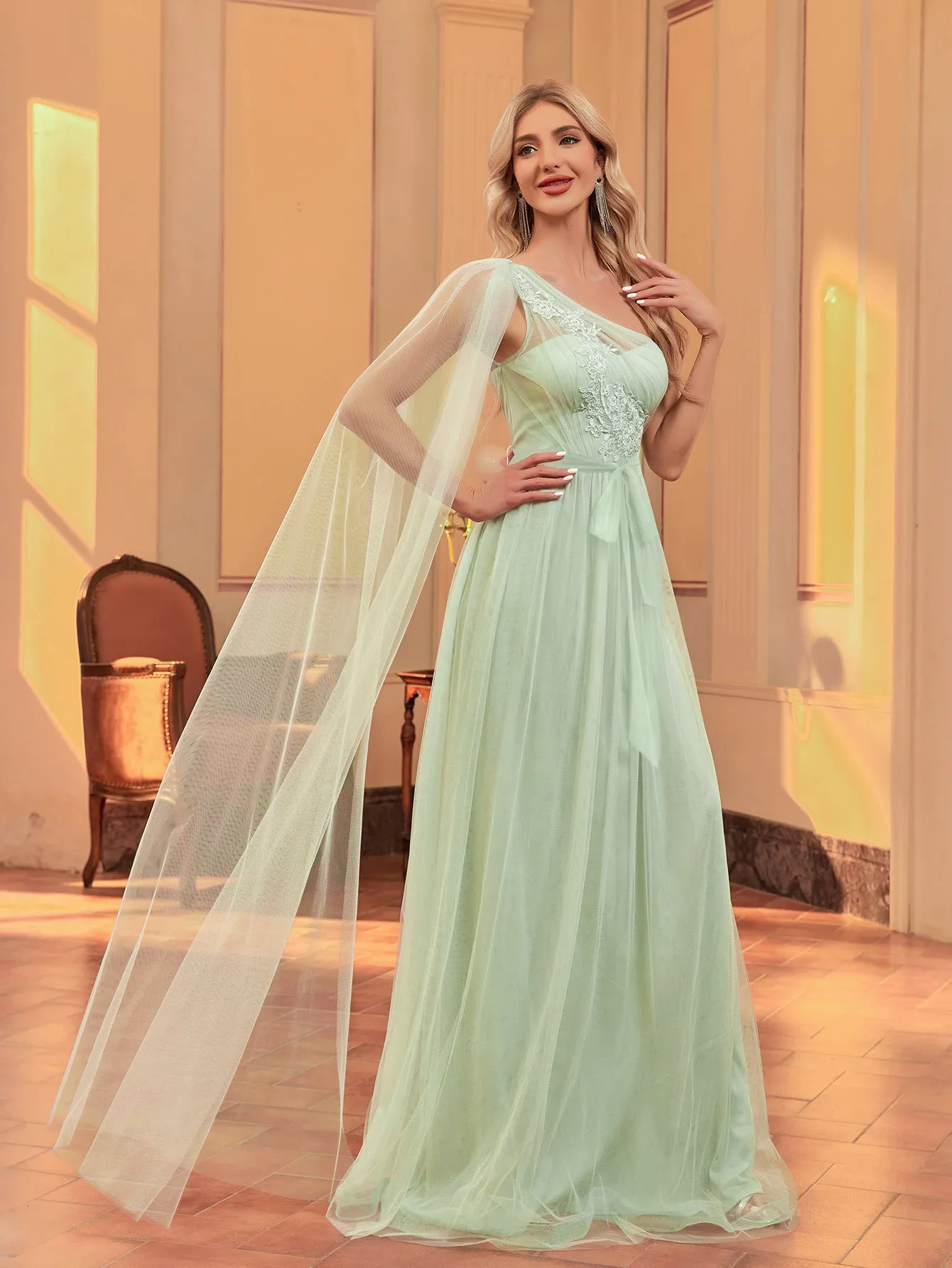Elegant Floor Sleeve Applique One Shoulder Evening Dress