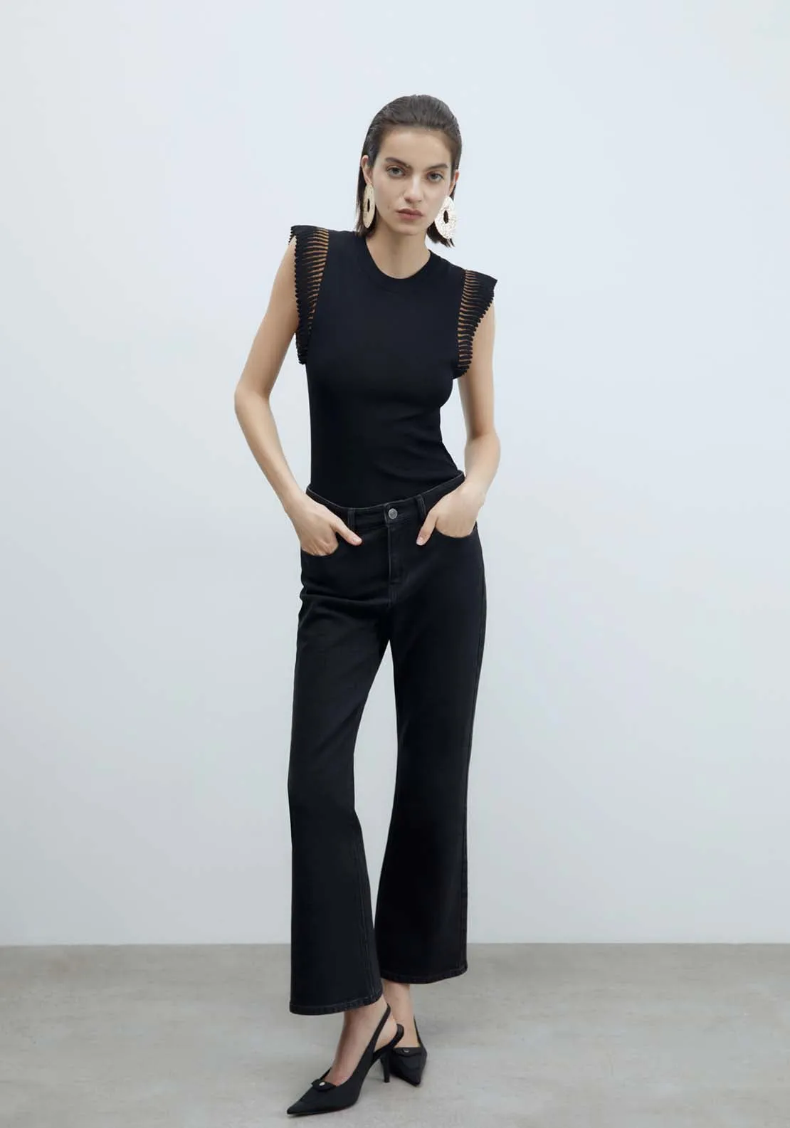 Ruffled Shoulders Top - Black